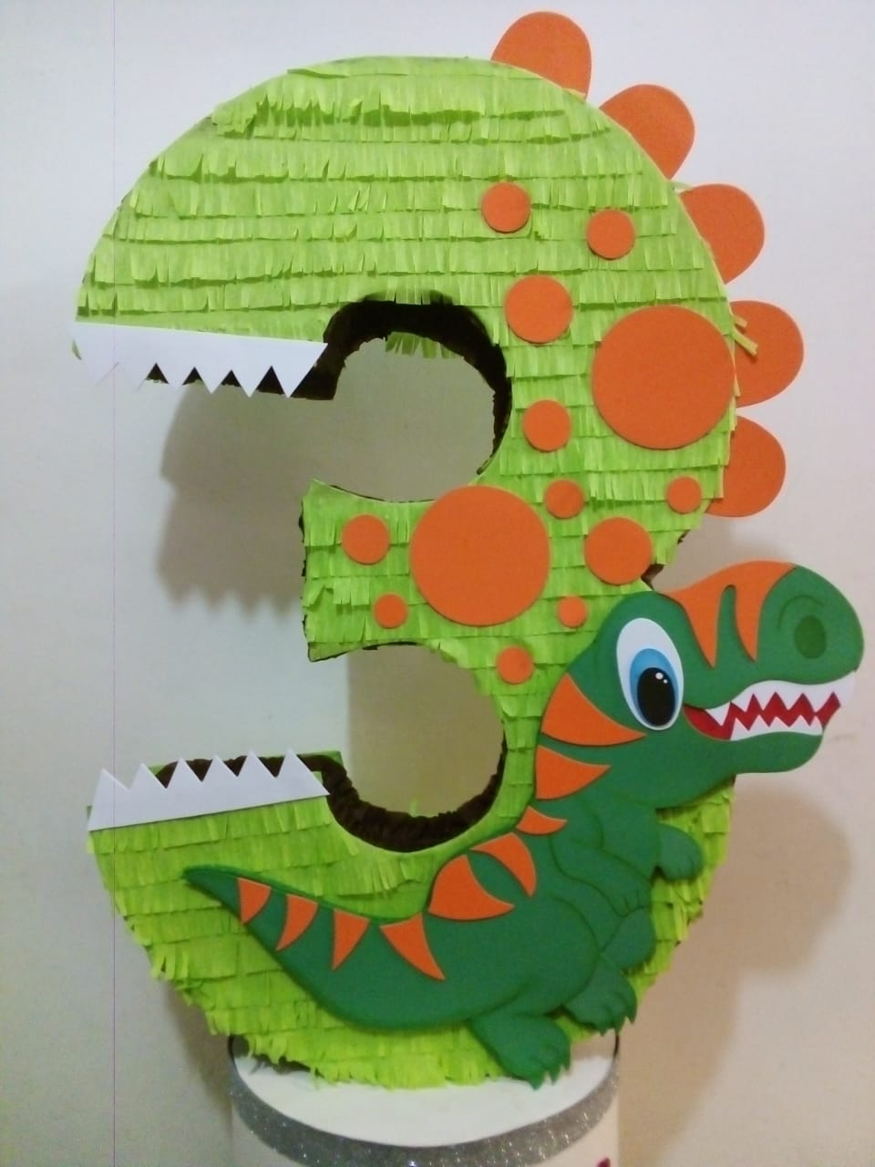 piñatas