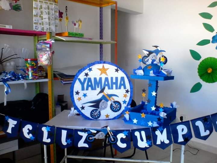 piñatas