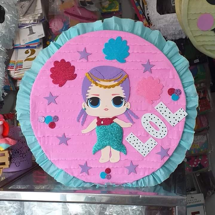 piñatas