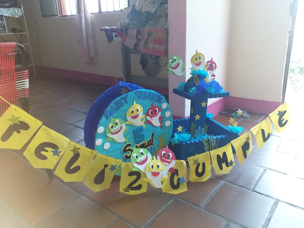 piñatas