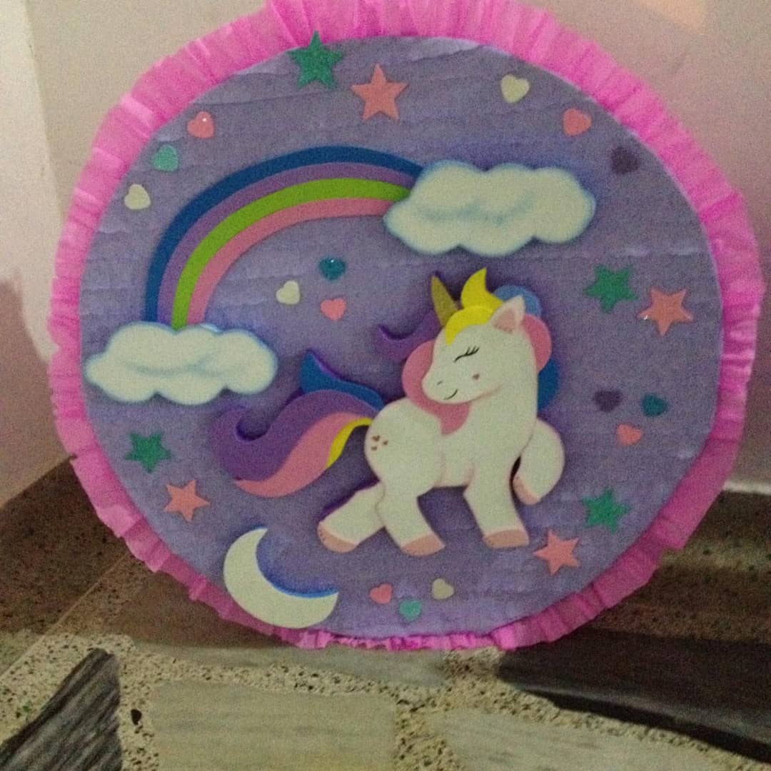 piñatas